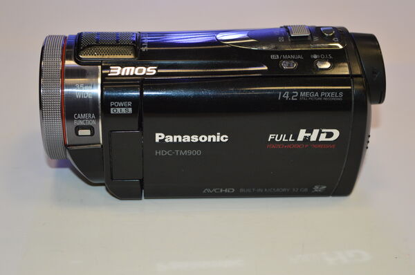 Видеокамера Panasonic HDC-TM900 Ресейл