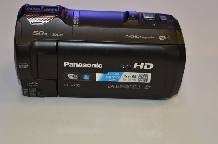 Видеокамера Panasonic HC-V750 Ресейл