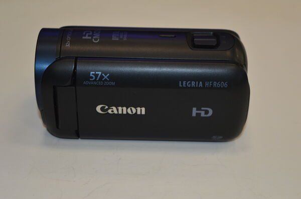 Видеокамера Canon LEGRIA HF R606,черный  Ресейл
