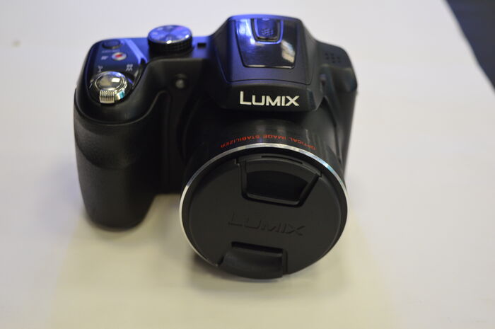 Фотоаппарат  Panasonic Lumix DMC-LZ40 Ресейл