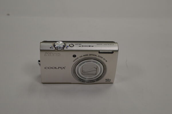 Фотоаппарат Nikon Coolpix S6200 Ресейл