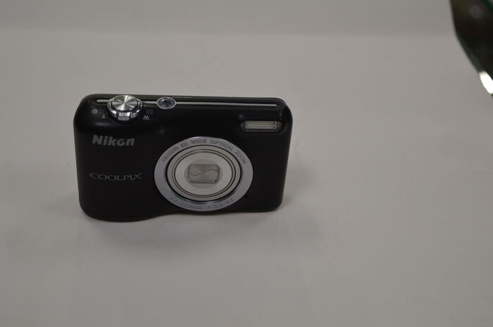 Фотоаппарат Nikon Coolpix L27, черный Ресейл