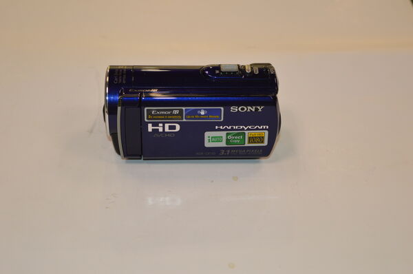 Видеокамера Sony HDR-CX110E Ресейл