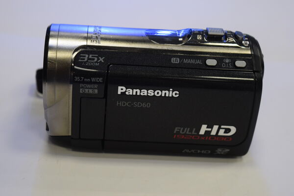 Видеокамера Panasonic HDC-SD60 Ресейл