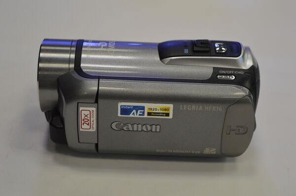 Видеокамера Canon LEGRIA HF R16 Ресейл