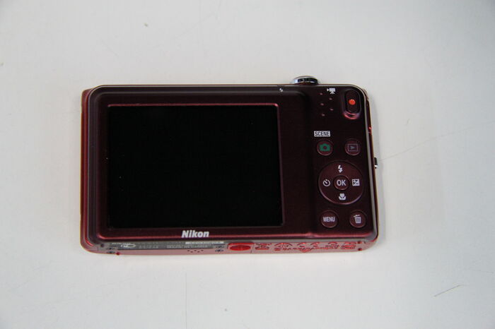 Фотоаппарат Nikon Coolpix S3500 красный  Ресейл