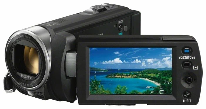 Видеокамера Sony DCR-PJ5E